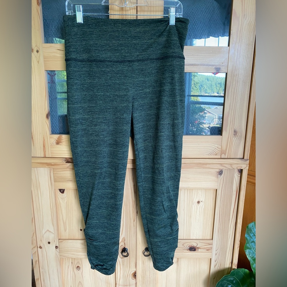 FP Movement by Free People Heathered Green Leggings *Final Week In My Closet!!*